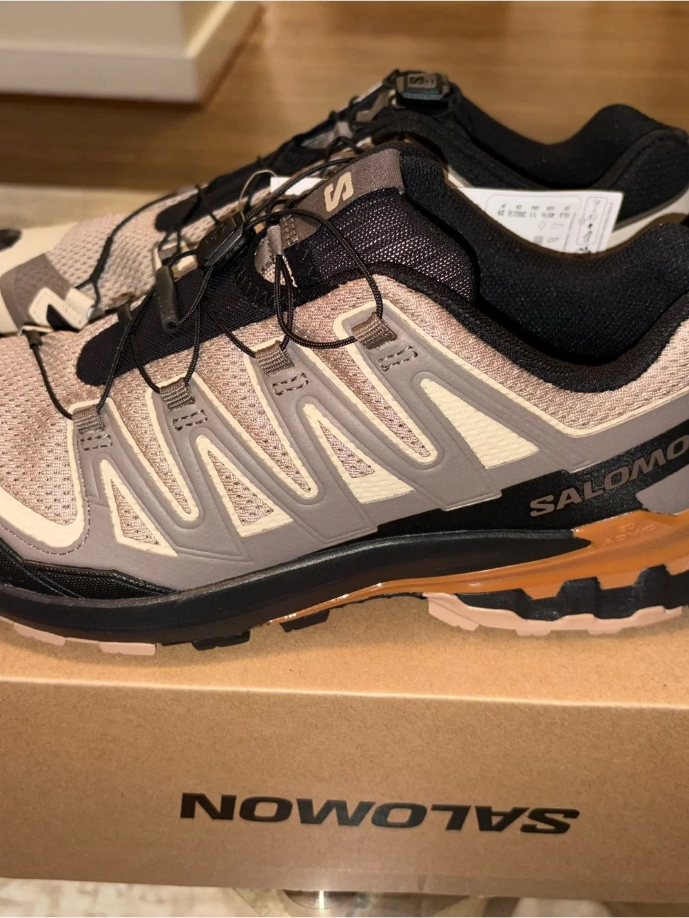 Salomon durable trail